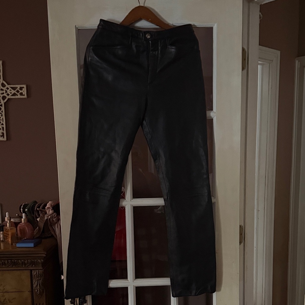 Wilson's Women's Black leather pants